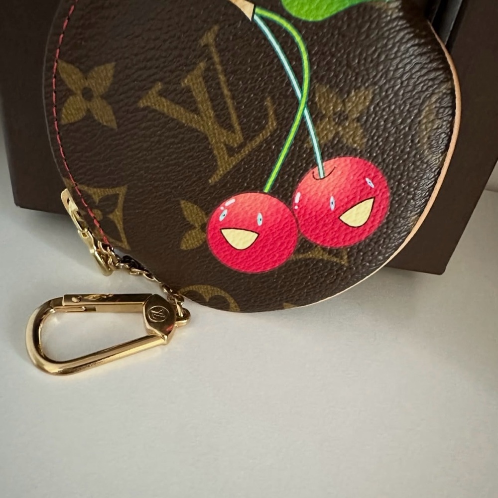 🍒 Murakami Louis Vuitton cherry bag charm coin purse! Cerises pouch - Picture 5 of 12
